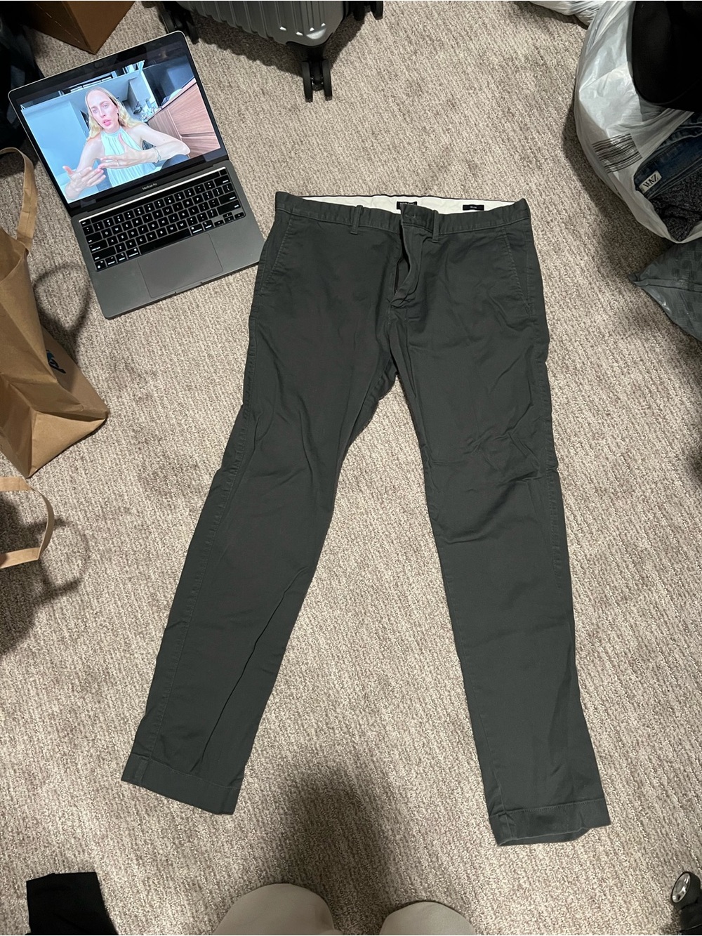 Men's Dark Green Casual Pants - Classic Slim Fit